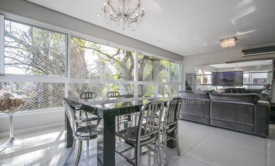 Apartamento com 2 quartos à venda, 148m2 em Petrópolis, Porto Alegre - RS - imagem 3 Foto 3 de Apartamento com 2 quartos à venda, 148m2 em Petrópolis, Porto Alegre - RS