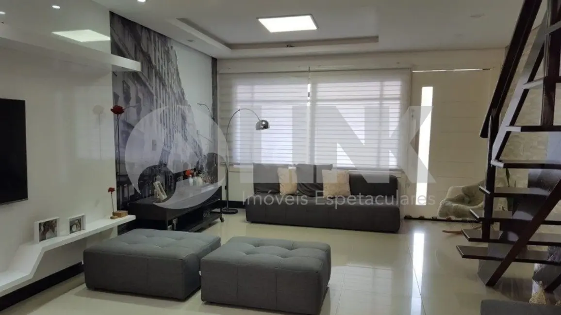 Foto 1 de Casa de Condomínio com 3 quartos à venda, 144m2 em Mário Quintana, Porto Alegre - RS