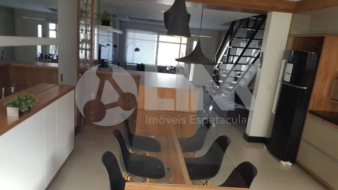 Casa de Condomínio com 3 quartos à venda, 144m2 em Mário Quintana, Porto Alegre - RS - imagem 5 Foto 5 de Casa de Condomínio com 3 quartos à venda, 144m2 em Mário Quintana, Porto Alegre - RS