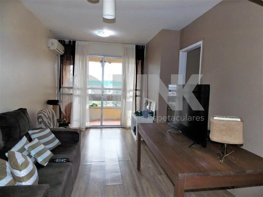 Foto 2 de Apartamento com 3 quartos à venda, 156m2 em Jardim Itu, Porto Alegre - RS