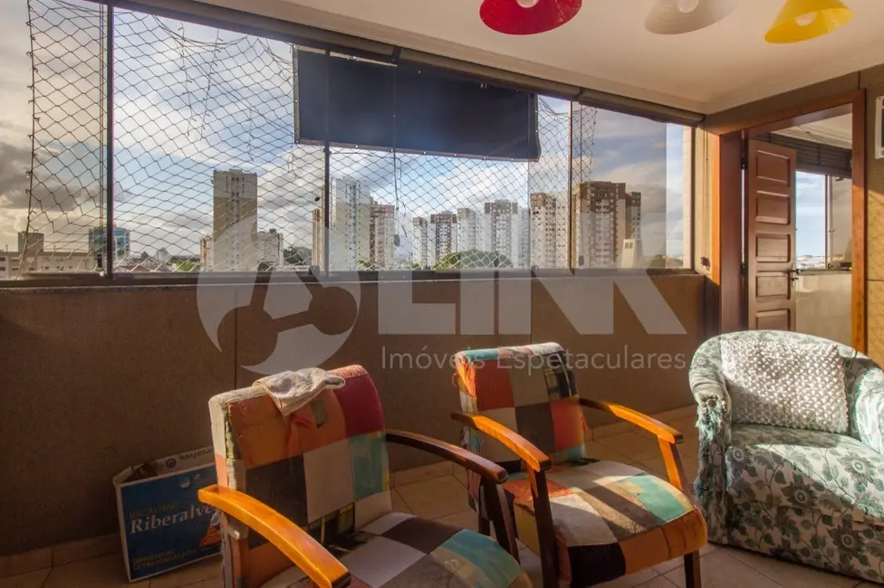Foto 8 de Apartamento com 3 quartos à venda, 132m2 em Vila Ipiranga, Porto Alegre - RS