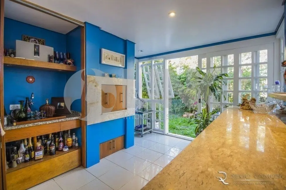 Foto 7 de Casa de Condomínio com 3 quartos à venda, 280m2 em Chácara das Pedras, Porto Alegre - RS