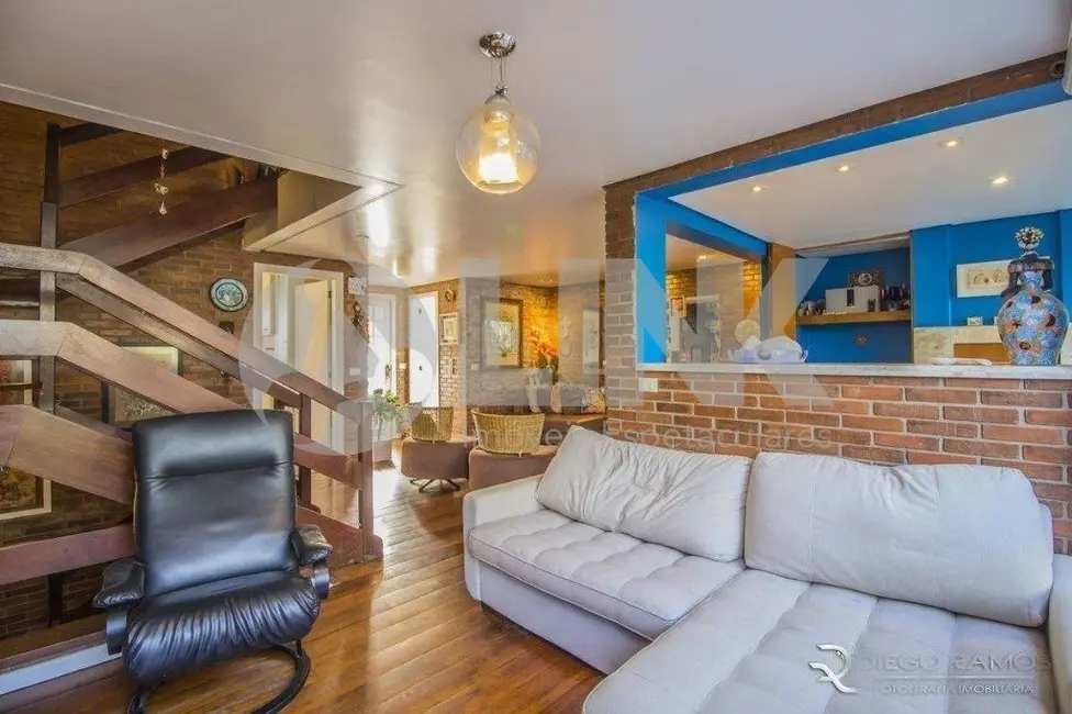 Foto 6 de Casa de Condomínio com 3 quartos à venda, 280m2 em Chácara das Pedras, Porto Alegre - RS