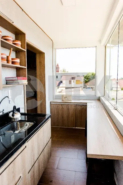 Apartamento com 3 quartos à venda, 164m2 em Vila Ipiranga, Porto Alegre - RS - imagem 8 Foto 8 de Apartamento com 3 quartos à venda, 164m2 em Vila Ipiranga, Porto Alegre - RS