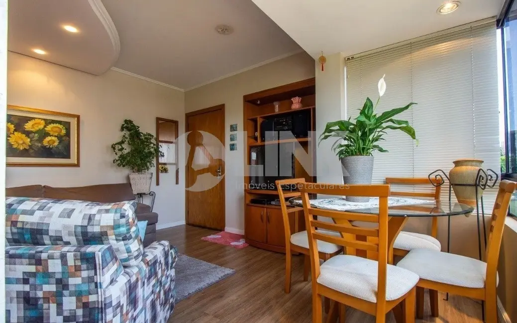 Foto 6 de Apartamento com 2 quartos à venda, 66m2 em Auxiliadora, Porto Alegre - RS