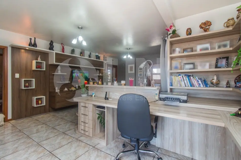 Foto 4 de Casa com 3 quartos à venda, 155m2 em Vila Ipiranga, Porto Alegre - RS