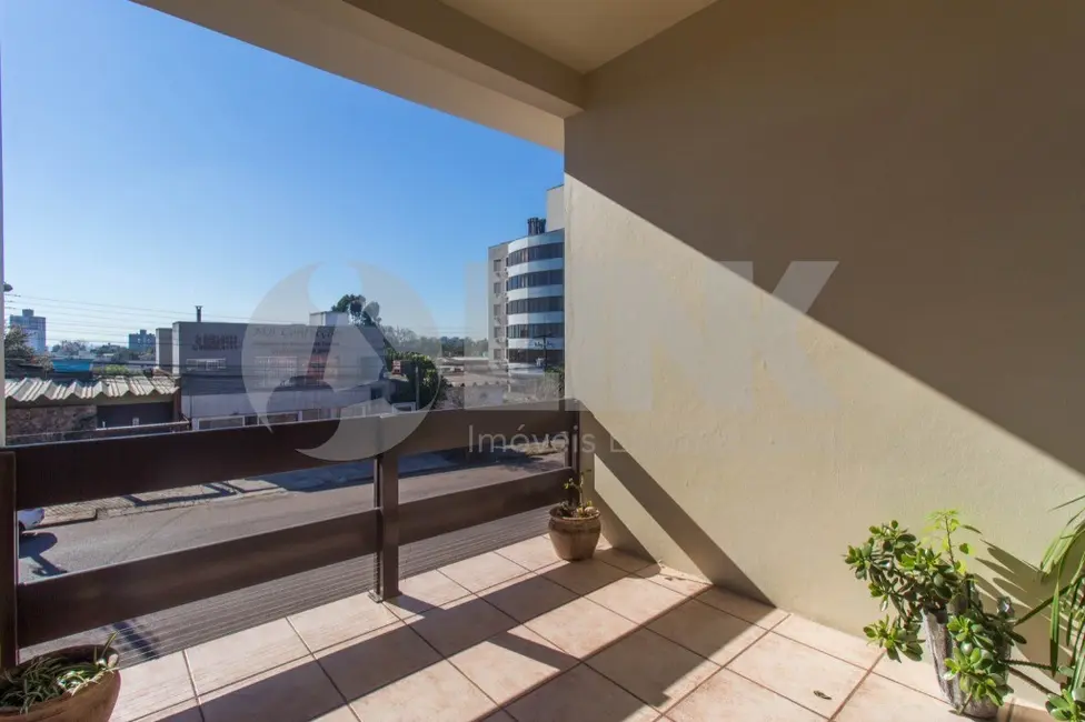 Foto 6 de Casa com 3 quartos à venda, 155m2 em Vila Ipiranga, Porto Alegre - RS