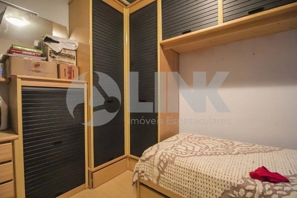 Apartamento com 3 quartos à venda, 94m2 em Petrópolis, Porto Alegre - RS - imagem 9 Foto 9 de Apartamento com 3 quartos à venda, 94m2 em Petrópolis, Porto Alegre - RS