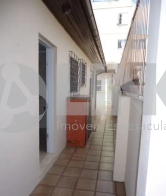 Casa com 4 quartos à venda, 179m2 em Medianeira, Porto Alegre - RS - imagem 6 Foto 6 de Casa com 4 quartos à venda, 179m2 em Medianeira, Porto Alegre - RS