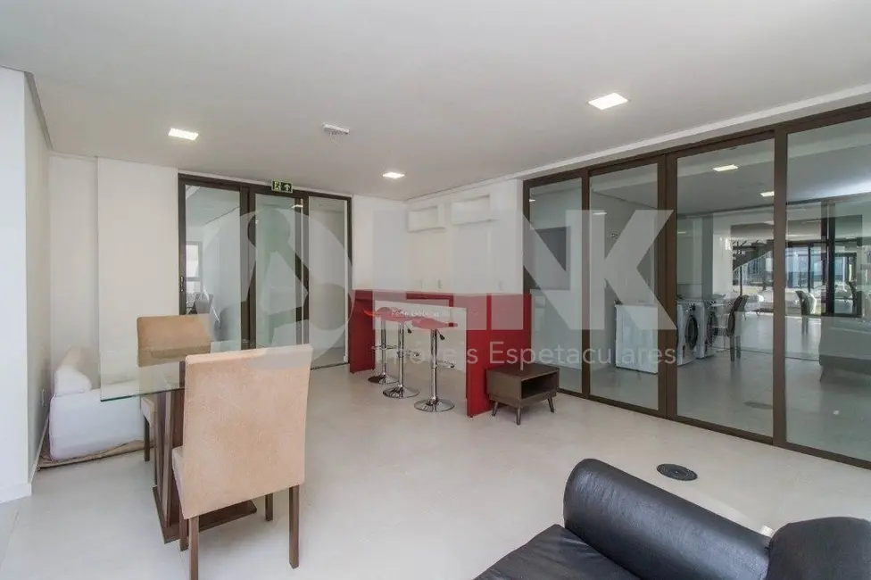 Foto 9 de Loft / Flat com 1 quarto à venda, 42m2 em Jardim Botânico, Porto Alegre - RS