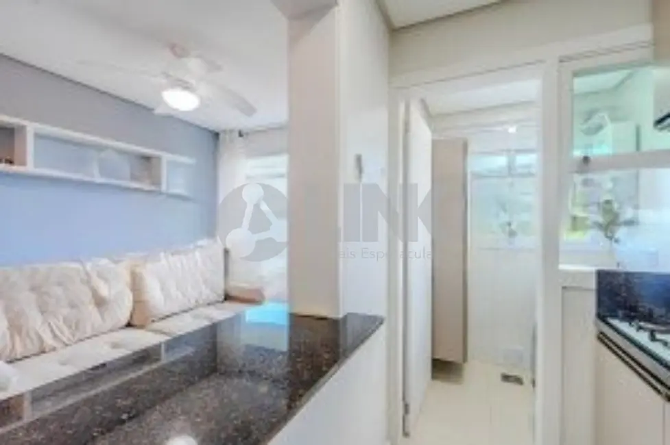 Apartamento com 1 quarto à venda, 66m2 em Passo da Areia, Porto Alegre - RS - imagem 4 Foto 4 de Apartamento com 1 quarto à venda, 66m2 em Passo da Areia, Porto Alegre - RS