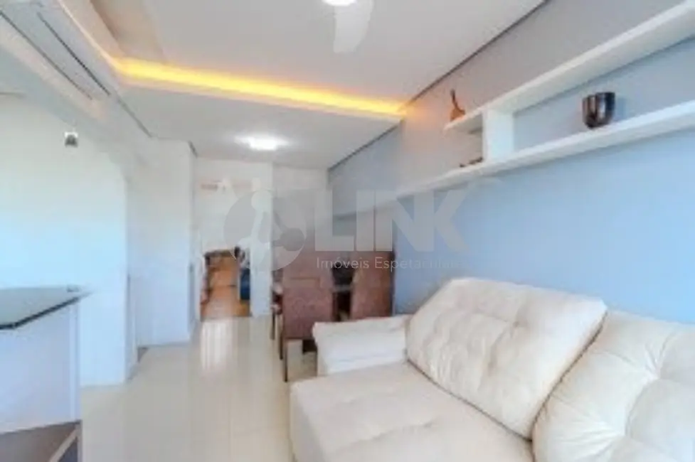 Apartamento com 1 quarto à venda, 66m2 em Passo da Areia, Porto Alegre - RS - imagem 2 Foto 2 de Apartamento com 1 quarto à venda, 66m2 em Passo da Areia, Porto Alegre - RS