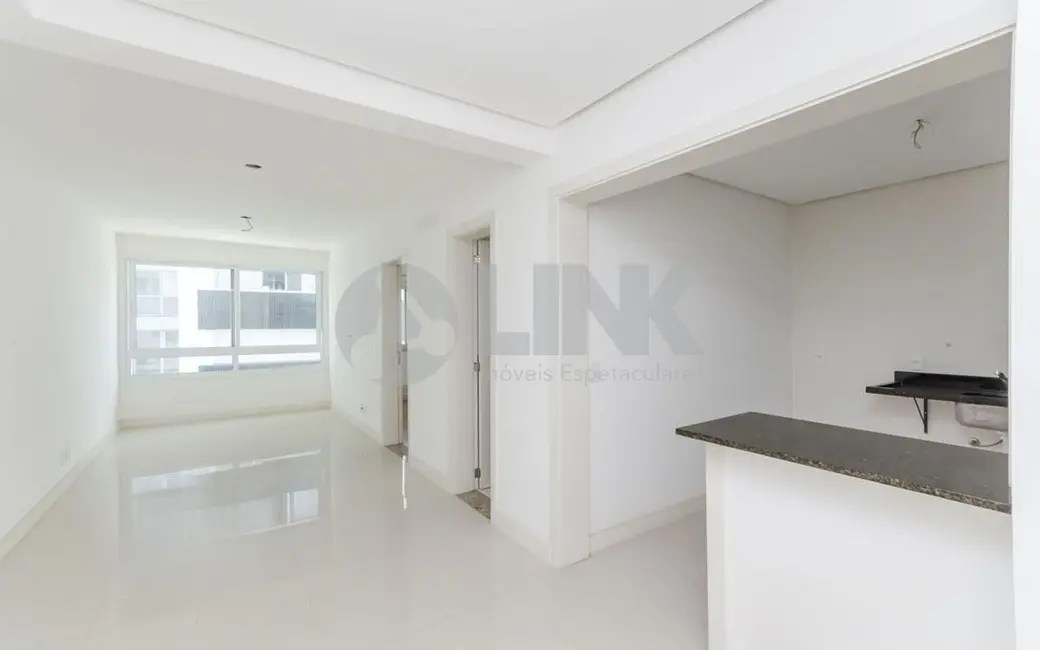 Apartamento com 1 quarto à venda, 55m2 em Passo da Areia, Porto Alegre - RS - imagem 2 Foto 2 de Apartamento com 1 quarto à venda, 55m2 em Passo da Areia, Porto Alegre - RS