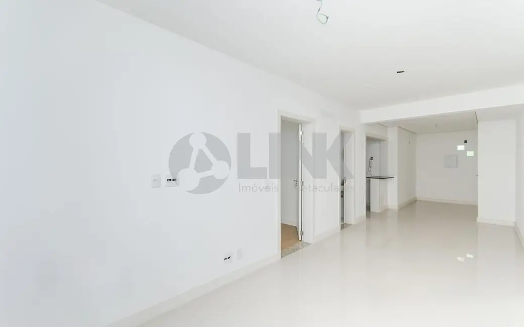 Apartamento com 1 quarto à venda, 55m2 em Passo da Areia, Porto Alegre - RS - imagem 5 Foto 5 de Apartamento com 1 quarto à venda, 55m2 em Passo da Areia, Porto Alegre - RS