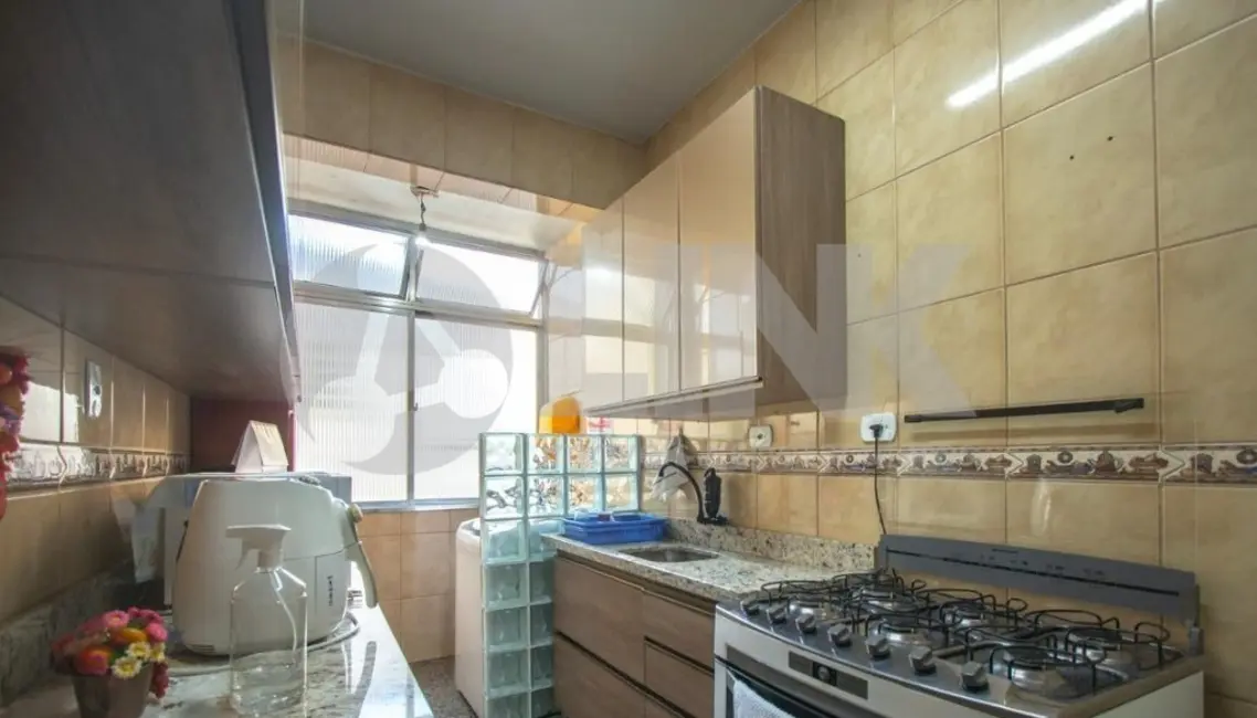 Foto 9 de Apartamento com 2 quartos à venda, 65m2 em Navegantes, Porto Alegre - RS