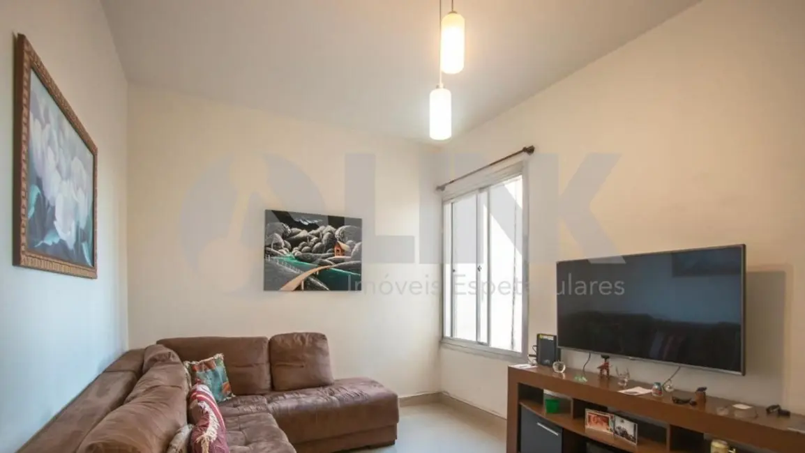 Foto 1 de Apartamento com 2 quartos à venda, 65m2 em Navegantes, Porto Alegre - RS