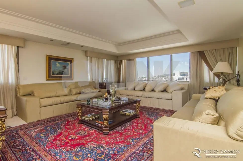 Foto 2 de Apartamento com 4 quartos à venda, 600m2 em Três Figueiras, Porto Alegre - RS