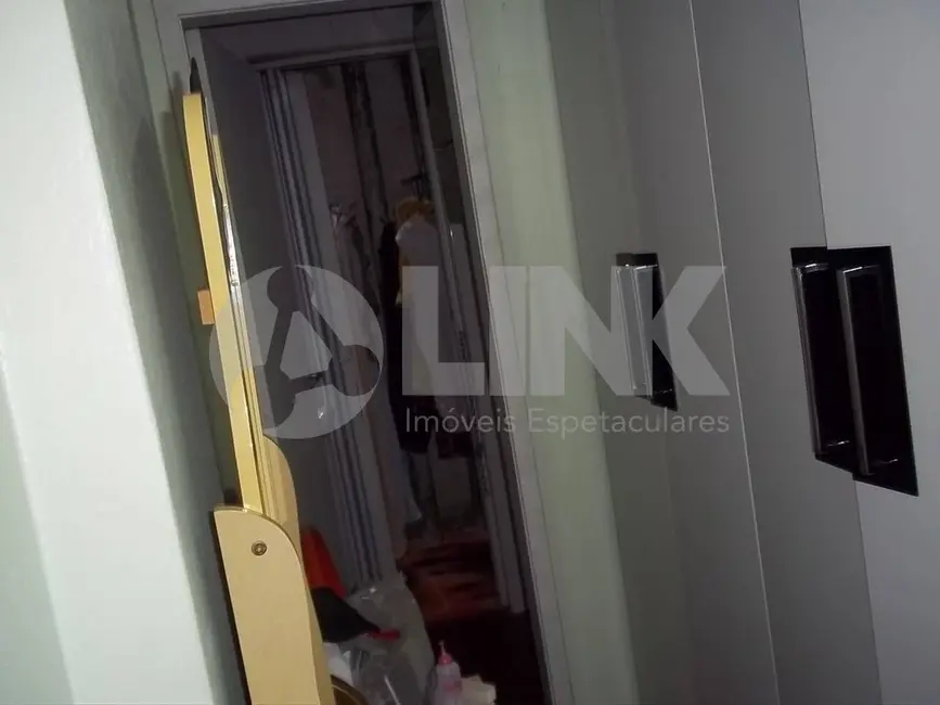 Foto 8 de Apartamento com 2 quartos à venda, 77m2 em Auxiliadora, Porto Alegre - RS