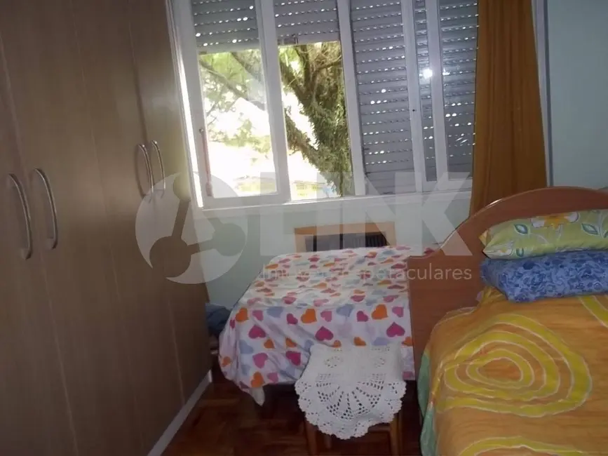 Foto 6 de Apartamento com 2 quartos à venda, 77m2 em Auxiliadora, Porto Alegre - RS