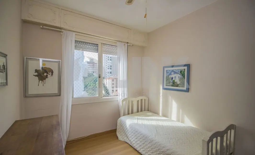 Foto 9 de Apartamento com 3 quartos à venda, 127m2 em Moinhos de Vento, Porto Alegre - RS