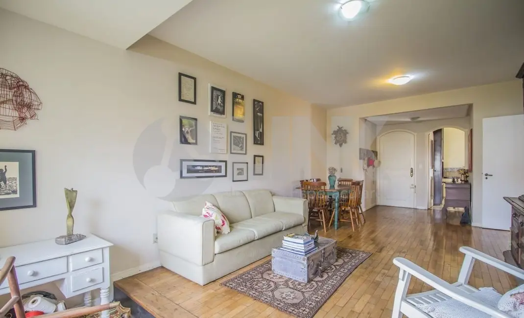 Foto 2 de Apartamento com 3 quartos à venda, 127m2 em Moinhos de Vento, Porto Alegre - RS