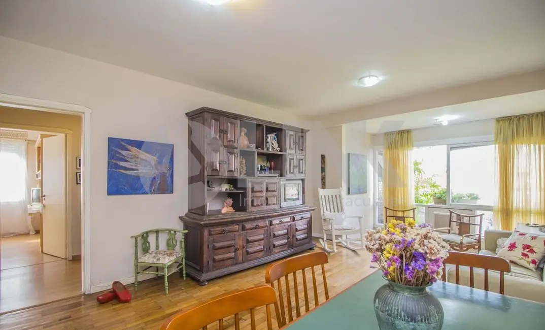 Foto 3 de Apartamento com 3 quartos à venda, 127m2 em Moinhos de Vento, Porto Alegre - RS