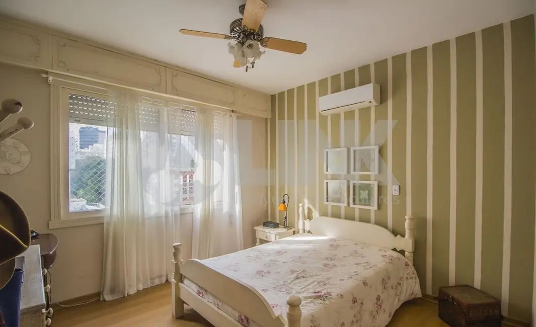 Foto 4 de Apartamento com 3 quartos à venda, 127m2 em Moinhos de Vento, Porto Alegre - RS