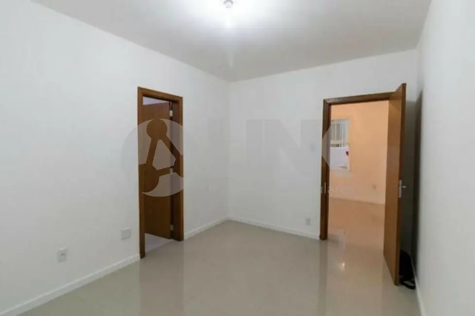 Foto 2 de Apartamento com 1 quarto à venda, 41m2 em Auxiliadora, Porto Alegre - RS
