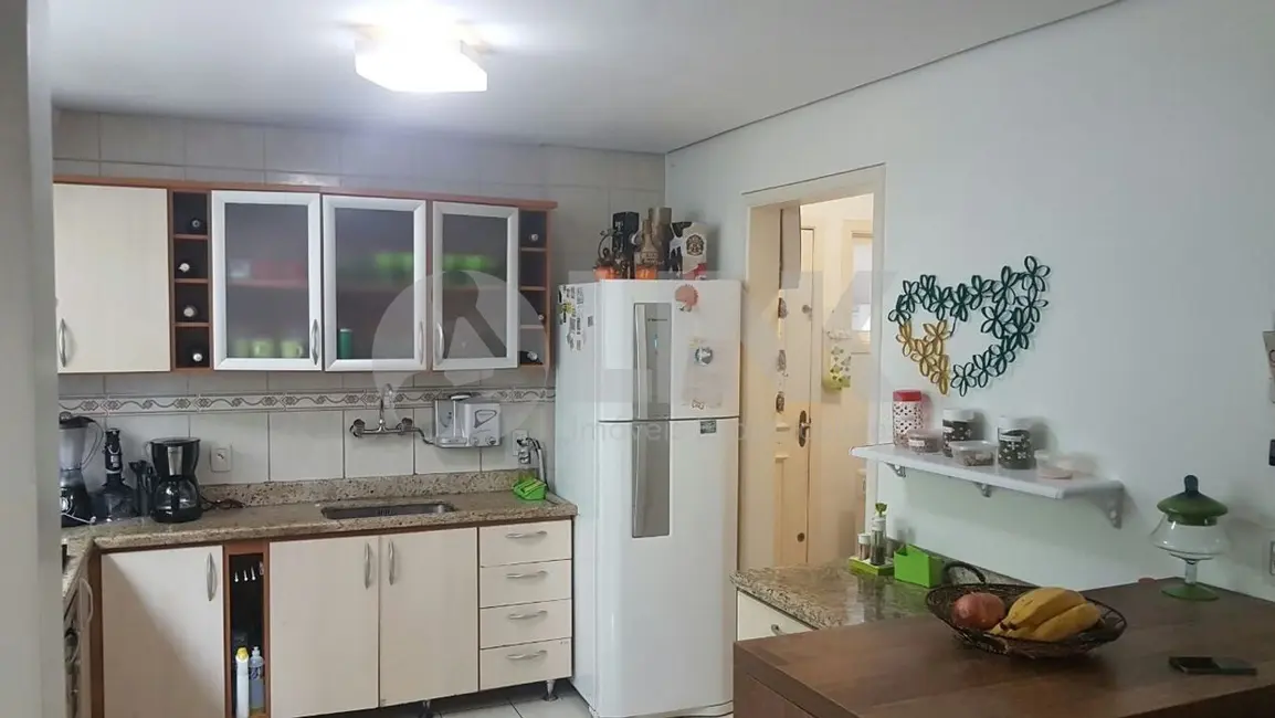 Foto 3 de Casa com 3 quartos à venda, 165m2 em Sarandi, Porto Alegre - RS