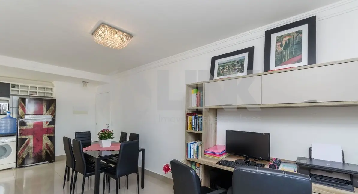 Foto 4 de Apartamento com 3 quartos à venda, 62m2 em São Sebastião, Porto Alegre - RS