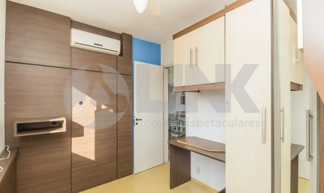 Foto 7 de Apartamento com 3 quartos à venda, 53m2 em São Sebastião, Porto Alegre - RS