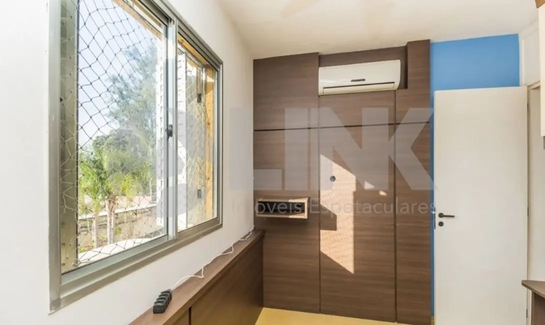 Foto 8 de Apartamento com 3 quartos à venda, 53m2 em São Sebastião, Porto Alegre - RS