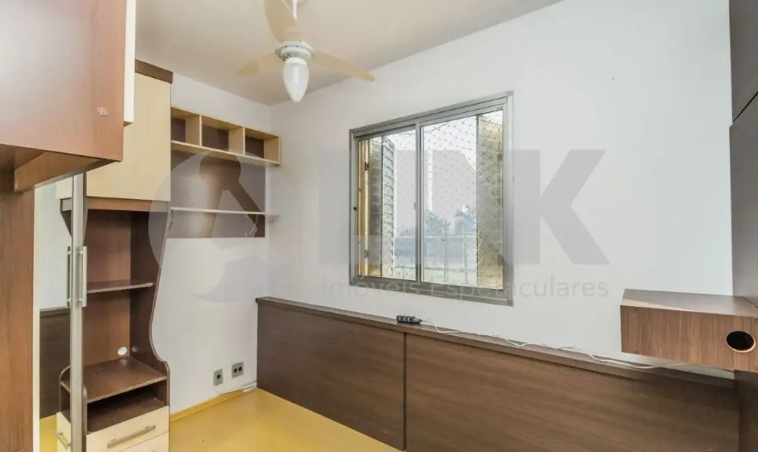 Foto 5 de Apartamento com 3 quartos à venda, 53m2 em São Sebastião, Porto Alegre - RS