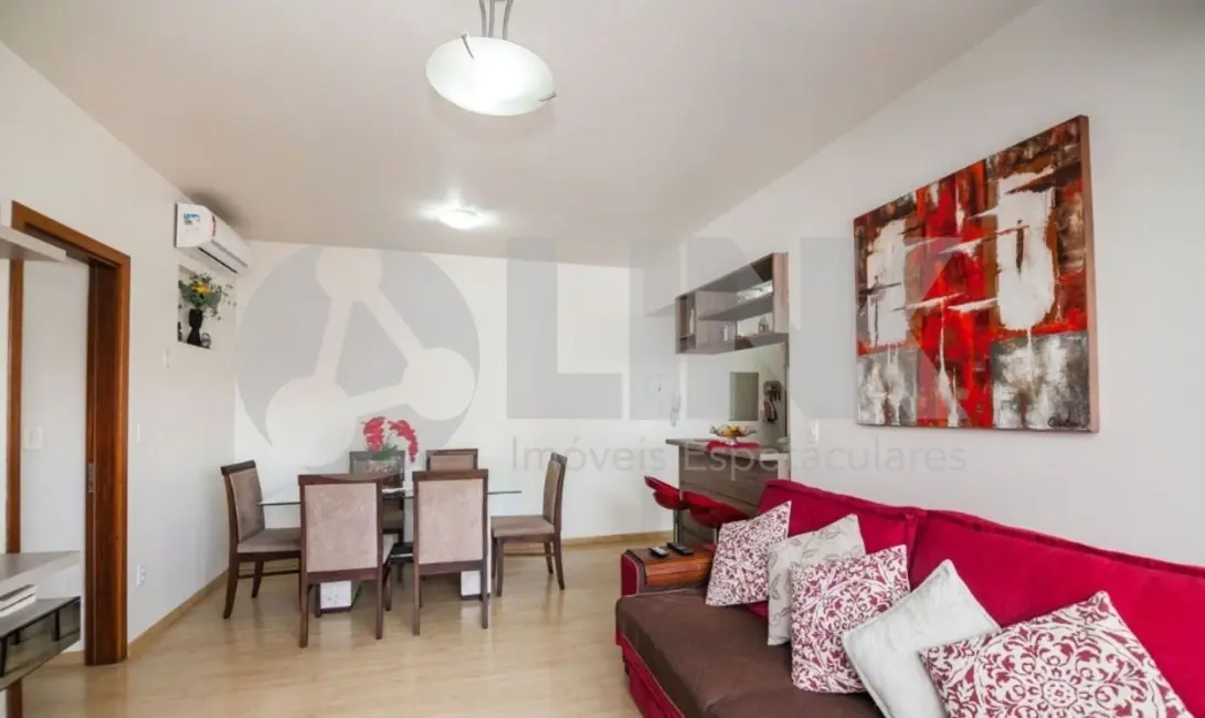Apartamento com 3 quartos à venda, 82m2 em Passo da Areia, Porto Alegre - RS - imagem 4 Foto 4 de Apartamento com 3 quartos à venda, 82m2 em Passo da Areia, Porto Alegre - RS