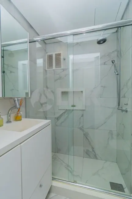 Foto 8 de Apartamento com 3 quartos à venda, 109m2 em Cristo Redentor, Porto Alegre - RS