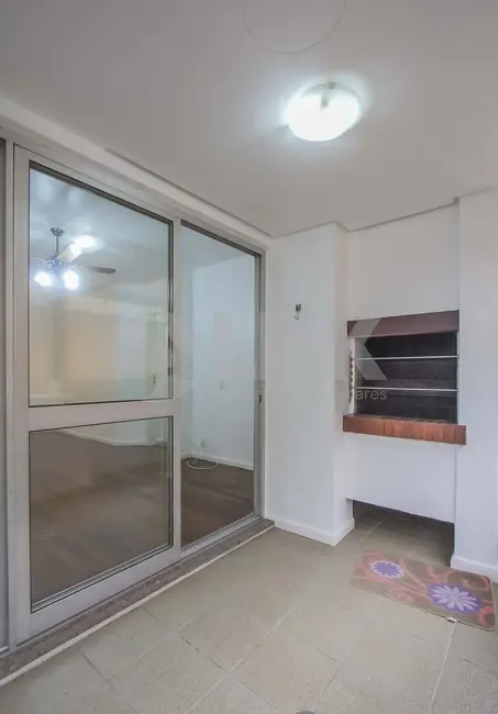 Apartamento com 3 quartos à venda, 109m2 em Cristo Redentor, Porto Alegre - RS - imagem 7 Foto 7 de Apartamento com 3 quartos à venda, 109m2 em Cristo Redentor, Porto Alegre - RS
