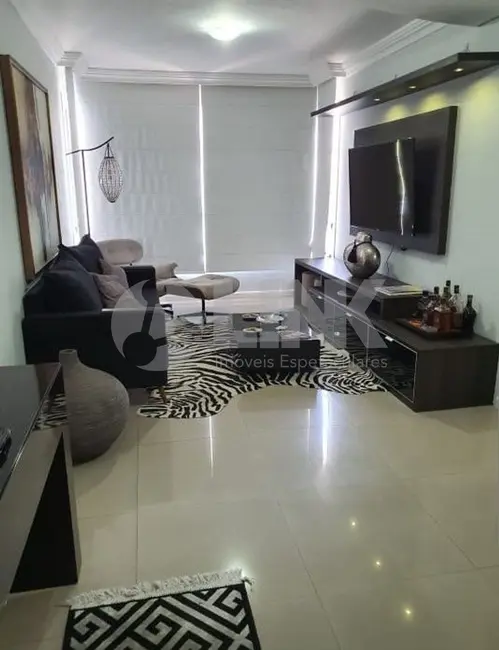 Foto 1 de Apartamento com 2 quartos à venda, 70m2 em Cristo Redentor, Porto Alegre - RS