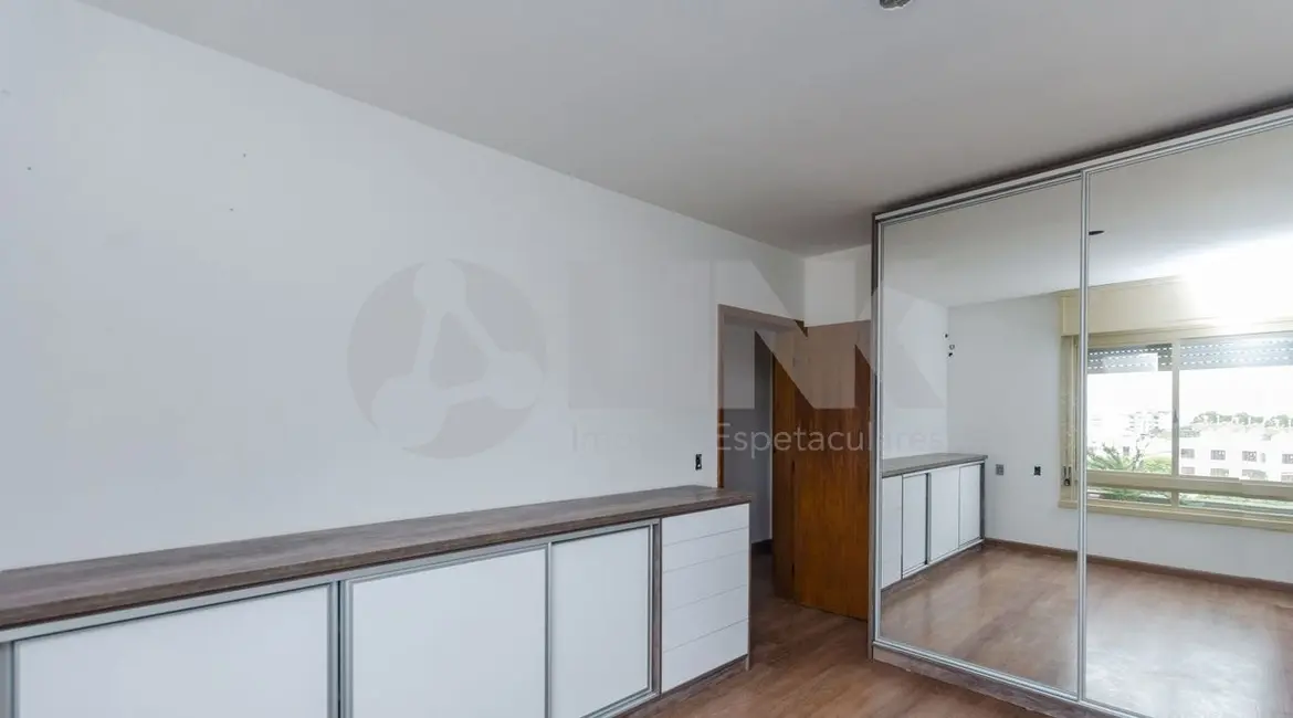 Foto 8 de Apartamento com 2 quartos à venda, 93m2 em Cristo Redentor, Porto Alegre - RS