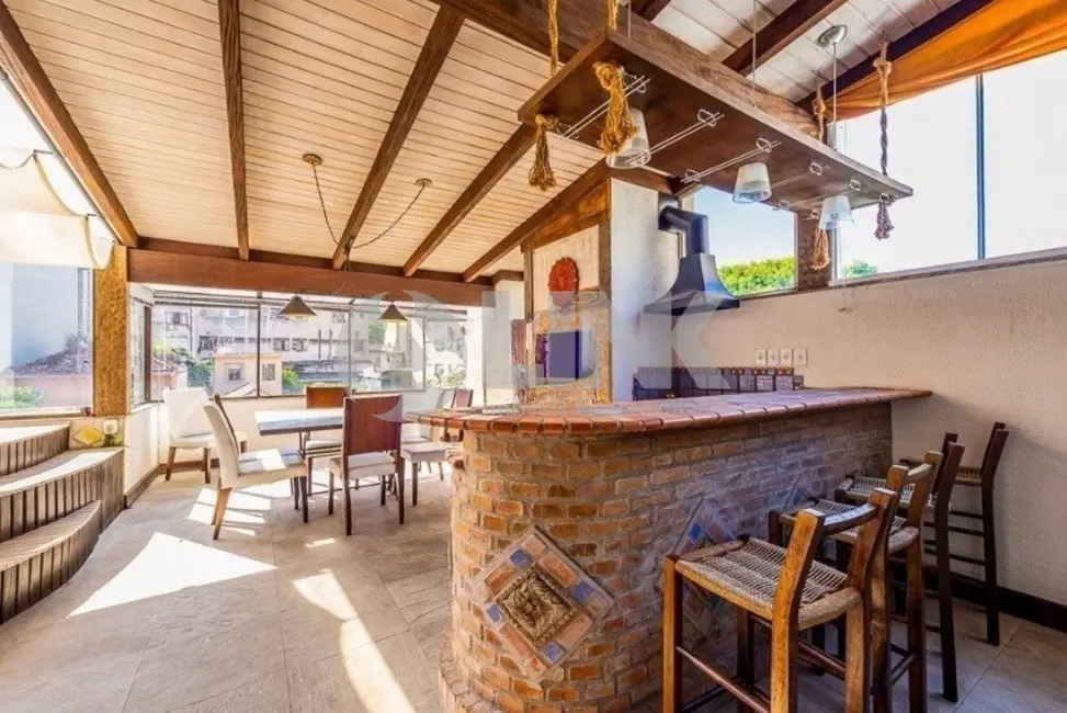 Foto 5 de Apartamento com 2 quartos à venda, 116m2 em Petrópolis, Porto Alegre - RS