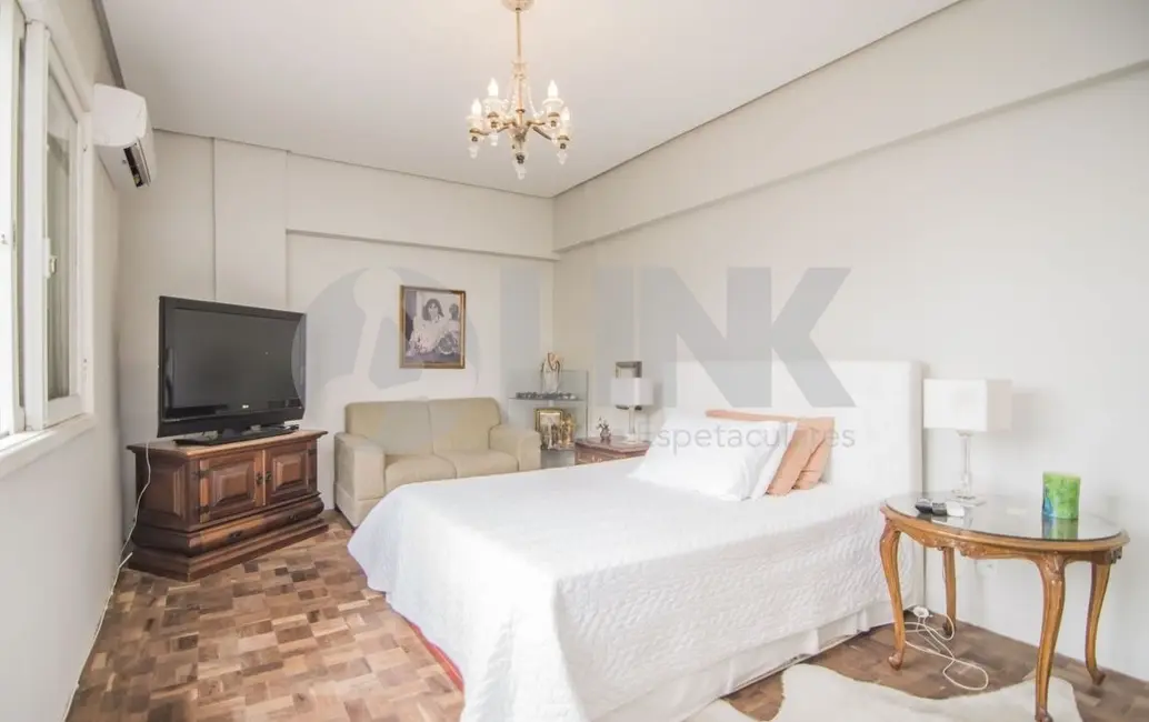 Apartamento com 3 quartos à venda, 98m2 em Moinhos de Vento, Porto Alegre - RS - imagem 6 Foto 6 de Apartamento com 3 quartos à venda, 98m2 em Moinhos de Vento, Porto Alegre - RS