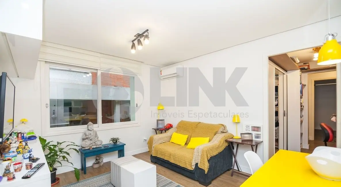 Apartamento com 2 quartos à venda, 52m2 em Moinhos de Vento, Porto Alegre - RS - imagem 4 Foto 4 de Apartamento com 2 quartos à venda, 52m2 em Moinhos de Vento, Porto Alegre - RS