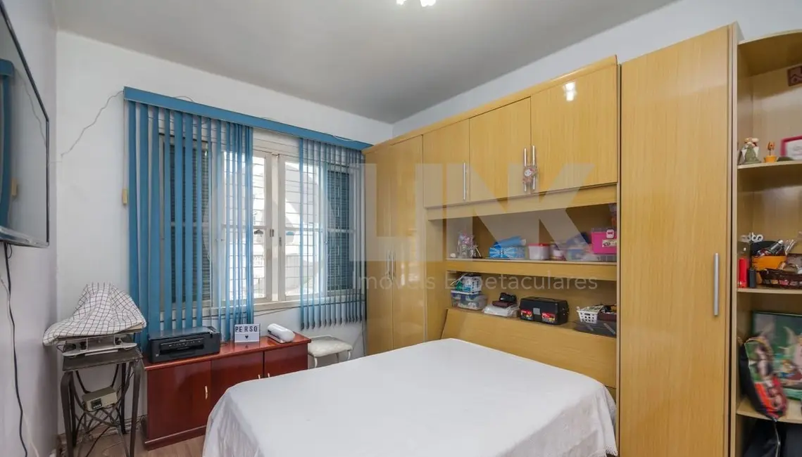 Foto 4 de Apartamento com 3 quartos à venda, 120m2 em São Sebastião, Porto Alegre - RS