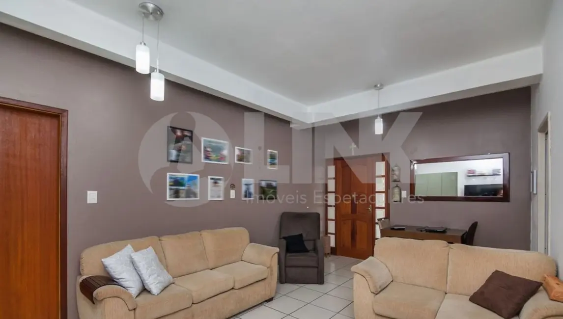 Foto 2 de Apartamento com 3 quartos à venda, 120m2 em São Sebastião, Porto Alegre - RS