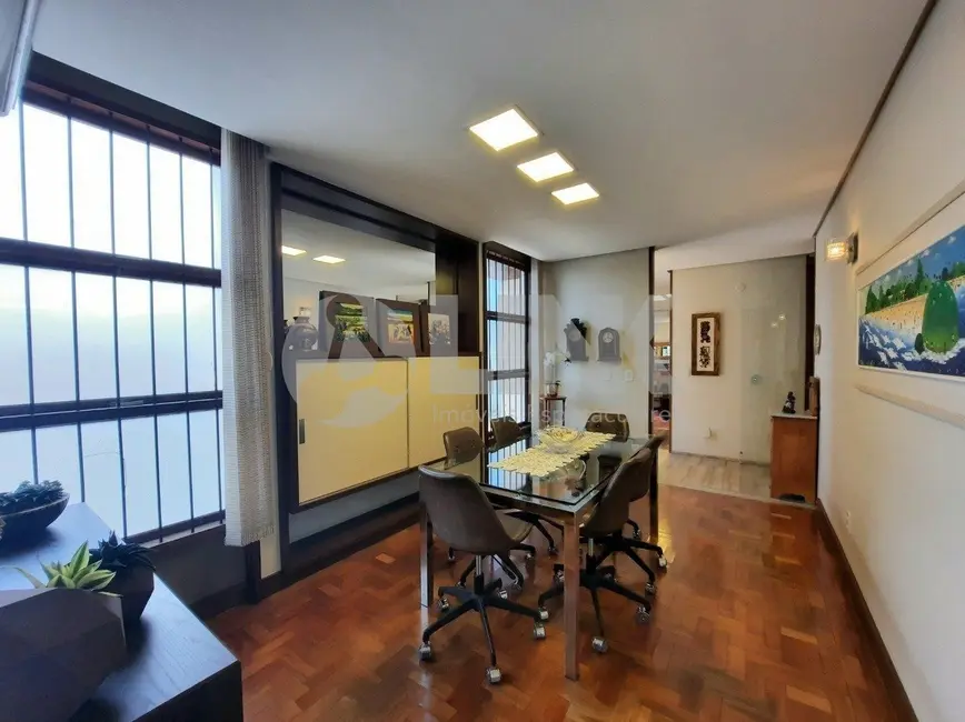 Foto 7 de Casa com 3 quartos à venda, 160m2 em Jardim Botânico, Porto Alegre - RS