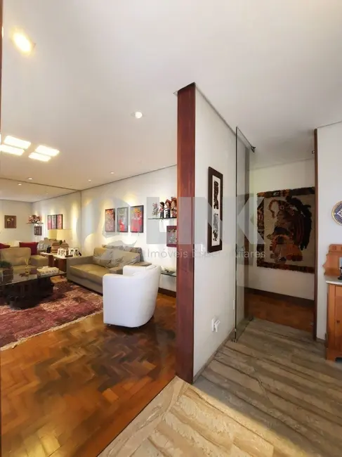 Foto 6 de Casa com 3 quartos à venda, 160m2 em Jardim Botânico, Porto Alegre - RS