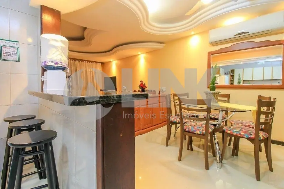 Casa com 3 quartos à venda, 167m2 em Hípica, Porto Alegre - RS - imagem 7 Foto 7 de Casa com 3 quartos à venda, 167m2 em Hípica, Porto Alegre - RS