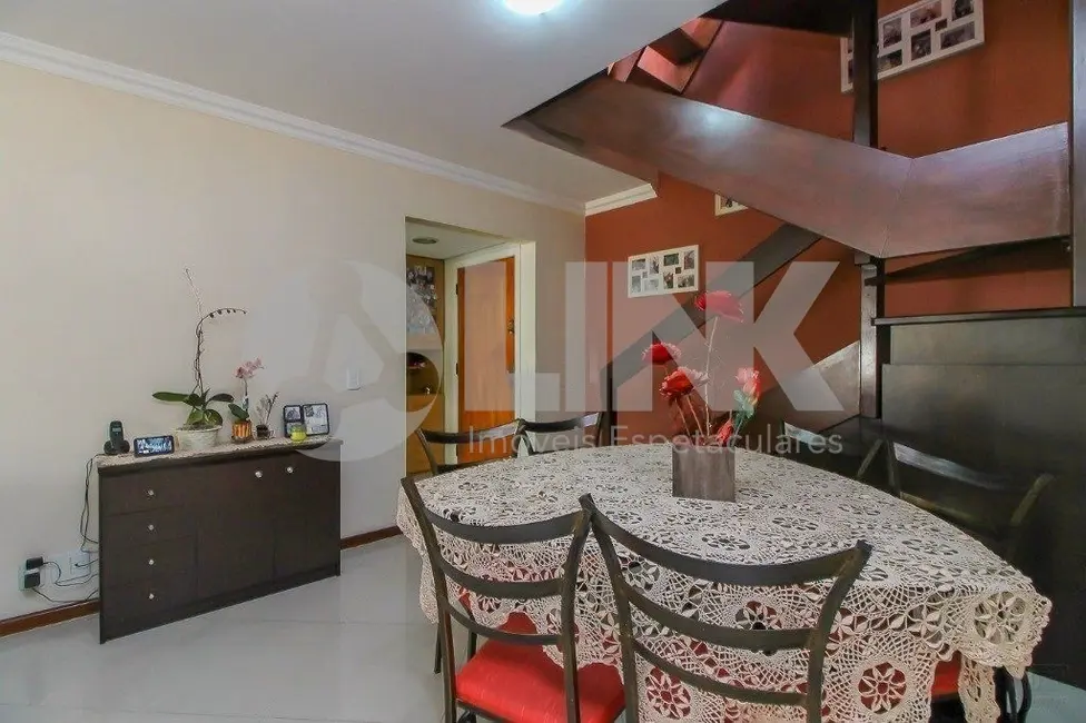 Foto 9 de Apartamento com 3 quartos à venda, 206m2 em Cristo Redentor, Porto Alegre - RS