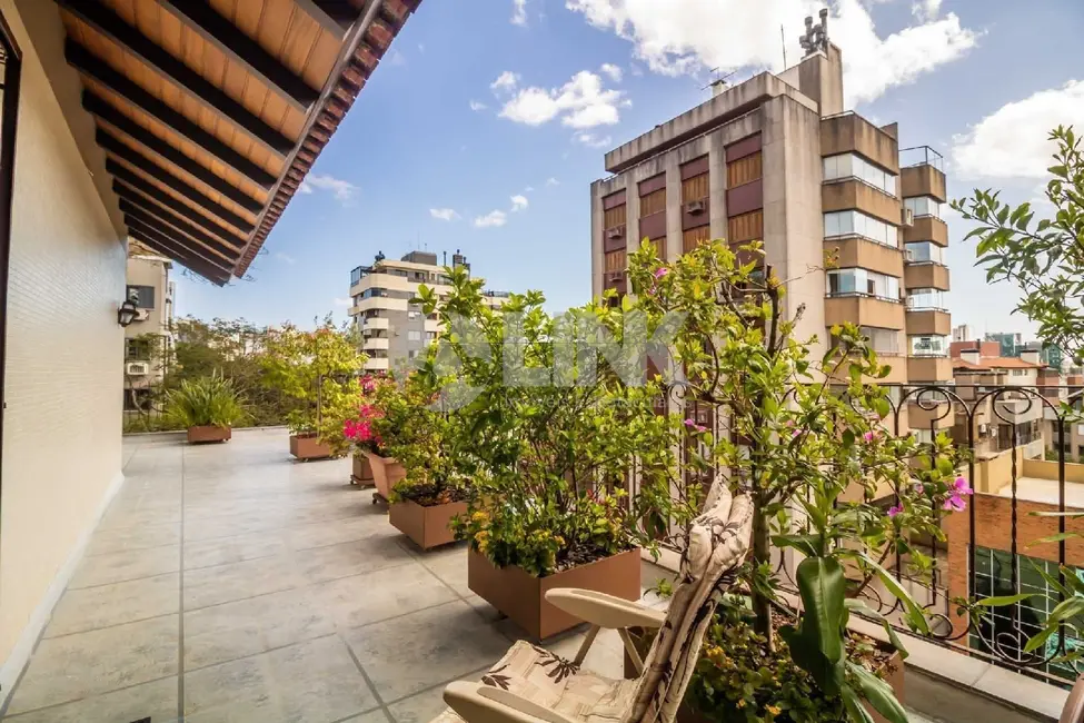 Apartamento com 3 quartos à venda, 225m2 em Auxiliadora, Porto Alegre - RS - imagem 7 Foto 7 de Apartamento com 3 quartos à venda, 225m2 em Auxiliadora, Porto Alegre - RS