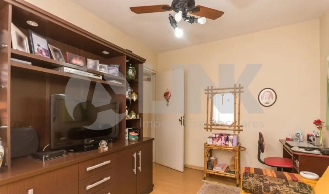 Apartamento com 2 quartos à venda, 62m2 em Petrópolis, Porto Alegre - RS - imagem 8 Foto 8 de Apartamento com 2 quartos à venda, 62m2 em Petrópolis, Porto Alegre - RS