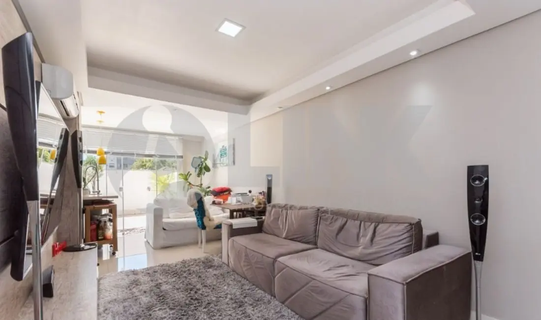 Foto 2 de Apartamento com 2 quartos à venda, 145m2 em Boa Vista, Porto Alegre - RS